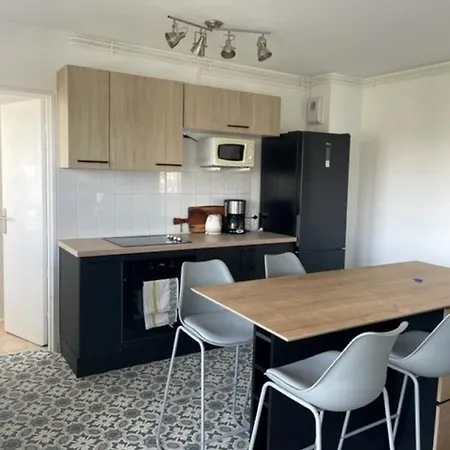 Habitación en casa particular Dans Colocation A Proche Bordeaux *